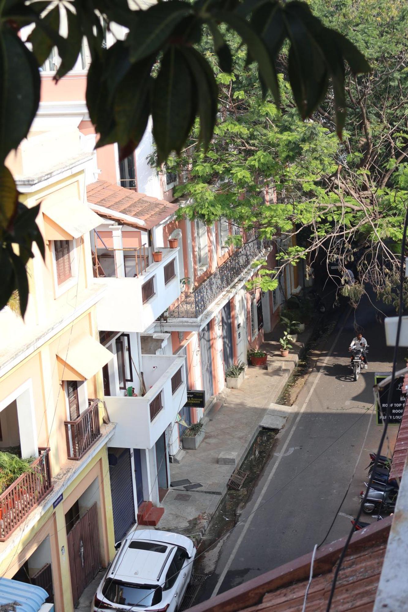 La Villa Marseille Pondicherry Exterior photo